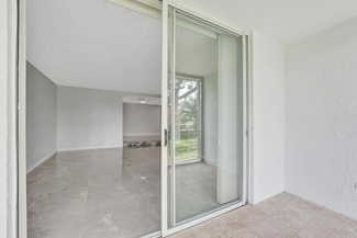 3750 Inverrary Dr Unit 1D, Lauderhill, FL 33319