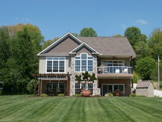 110 Cheyenne Trail, Malvern, OH 44644