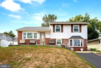 506 Warren Blvd, Broomall, PA 19008