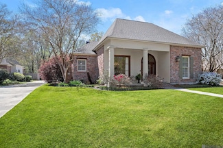 3222 Plantation Ct, Baton Rouge, LA 70820