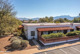 91 S Paseo Quinta, Green Valley, AZ 85614