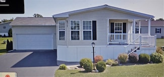 6317 Kims Dr, Victor, NY 14564