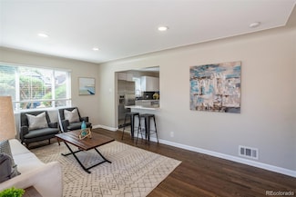 500 S Pennsylvania St Unit 520, Denver, CO 80209