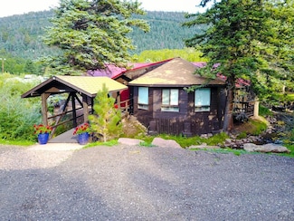 16984 Colorado 12, La Veta, CO 81055