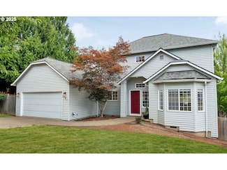 165 NW Peach St, Dundee, OR 97115