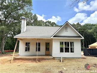 679 College Dr, Madison, GA 30650