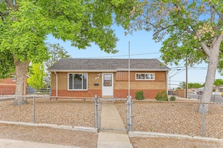 6930 Warren Dr, Denver, CO 80221