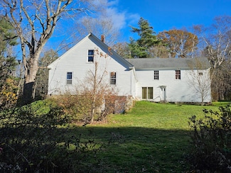 105 Hillside Rd, Brunswick, ME 04011