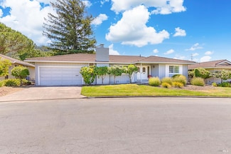 186 Oak Island Dr, Santa Rosa, CA 95409