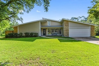 3241 Kings Bridge Rd, Moss Point, MS 39562