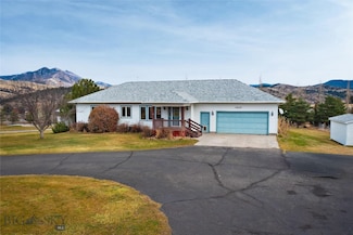 1425 Bluebird Ln, Bozeman, MT 59715