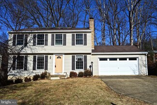 5751 Heming Ave, Springfield, VA 22151