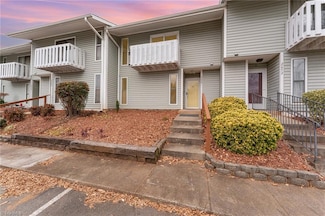2650 Tantelon Place, Winston Salem, NC 27127