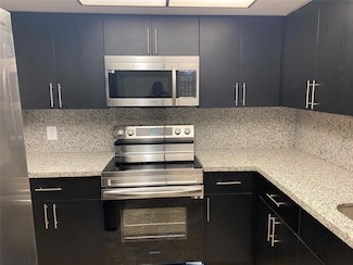 2481 SW 82nd Ave Unit 101, Davie, FL 33324