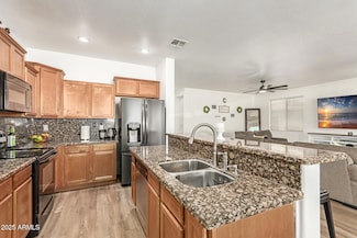8209 S 23rd Place, Phoenix, AZ 85042