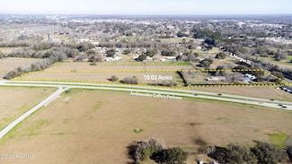 1026 S Morgan Ave, Broussard, LA 70518