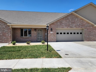 13410 Marquise Dr Unit V95, Hagerstown, MD 21742