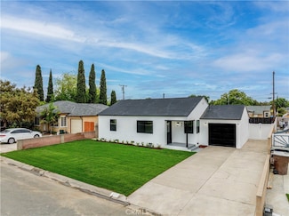 931 N Ventura St, Anaheim, CA 92801