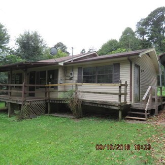 111 Owens Rd, Rossville, GA 30741