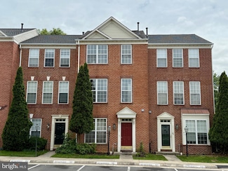 13133 Park Crescent Cir, Herndon, VA 20171