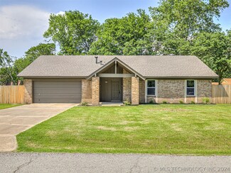 12715 E 134th St S, Broken Arrow, OK 74011