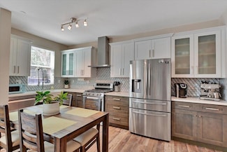 887 Graphite Ln, West Sacramento, CA 95691