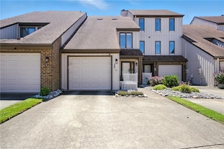 32 Sandie Point Ln, Portsmouth, VA 23701