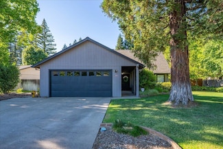3036 Monte Bello Dr, Redding, CA 96001