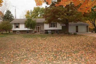 9510 S 1000 E, Clarks Hill, IN 47930