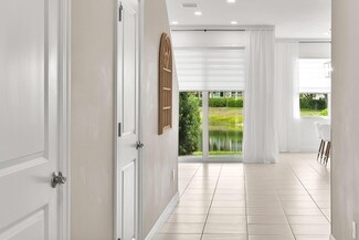587 Sanderling Cir, Deerfield Beach, FL 33442