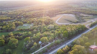 2781 Canning Factory Rd, Anderson, MO 64831
