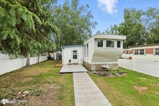 1908 Hillcrest Dr Unit 17, Anchorage, AK 99517