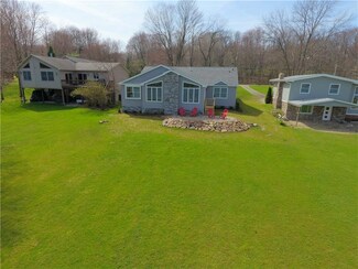 758 Latonka Dr, Mercer, PA 16137