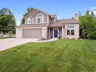 3335 Firethorne Ct, Fort Wayne, IN 46814