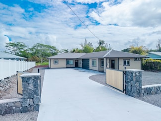 15-1521 Beach Rd, Keaau, HI 96749