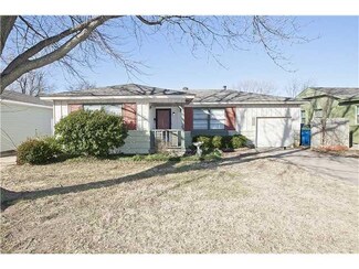 633 N Broadway, Edmond, OK 73034