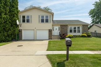 31 W Devon Ave, Glendale Heights, IL 60139