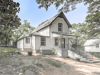 6 Hillside Ave SE, Lindale, GA 30147