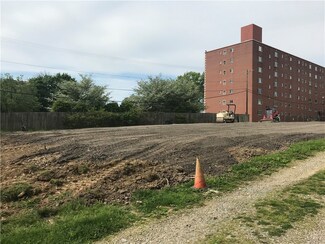 826 Washington Ave, Carnegie, PA 15106
