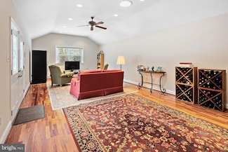 1555 Sugartown Rd, Paoli, PA 19301