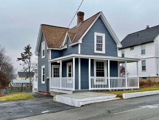23 Ferry St, Allenstown, NH 03275