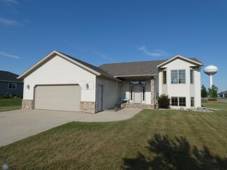 101 15th St NE, Barnesville, MN 56514