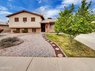 7320 N 46th Cir, Glendale, AZ 85301