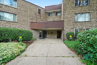 2600 Brookwood Unit 314, Rolling Meadows, IL 60008