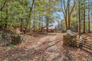 393 Jones Rd, Pulaski, TN 38478