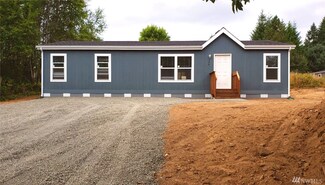 724 Park St, Vader, WA 98593