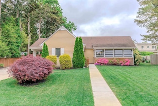 15 Seaview Ave, Marmora, NJ 08223