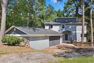 26 Tallyho Ln, Little Rock, AR 72227