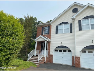 100 Heron Ct Unit 100, Manalapan, NJ 07726