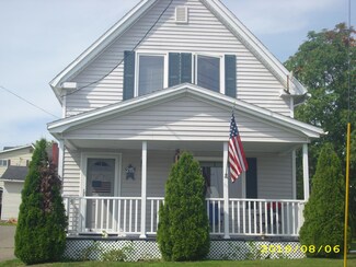 215 Main St, van Buren, ME 04785
